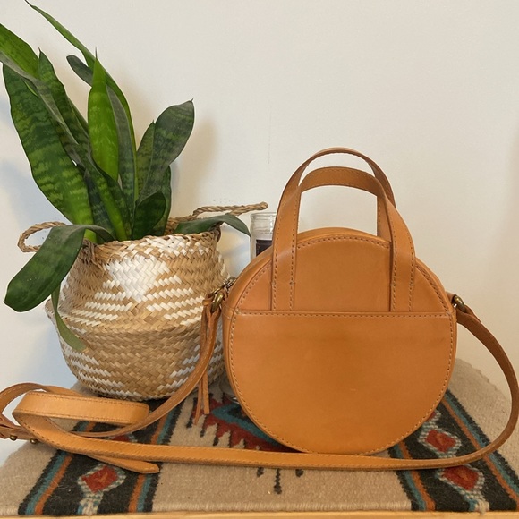NWOT Madewell The Juno Circle Crossbody Bag - Picture 2 of 4